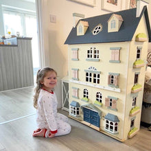 Load image into Gallery viewer, PALACE DOLL HOUSE